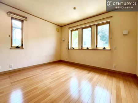 Q DޗḿA̖ڊo߂CǂłˁBԂƉ߂Ƃł܂BDF̃t[OǂȉƋɂ}b`܂I