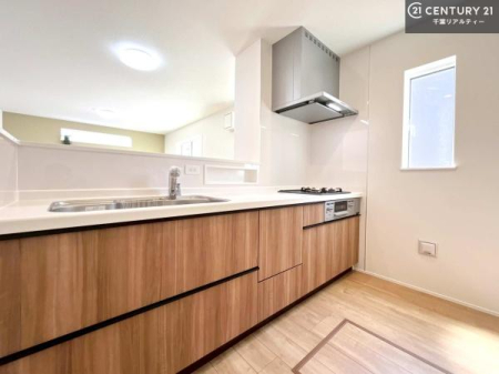 Lb` lC̑ΖʎVXeLb`̗pĂ܂IƑ̃R~jP[VRƑ݌vłB
qlɂڂ͂̂ŊłˁB[͂܂I