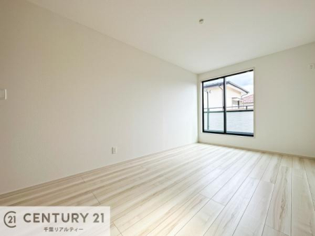 Q ydlzoRj[ɖʂĂmłB邭肪ACł܂INāAOɏoĔwLт[ċzǂ}邱ƂołˁI