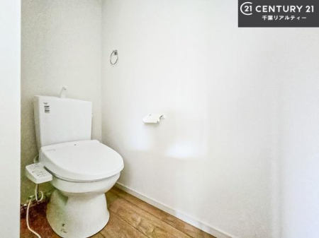 gC 1E2KɃgC܂I̖Zԑт҂ɂ݂łˁBƂ̂gCłꂪ₷łI