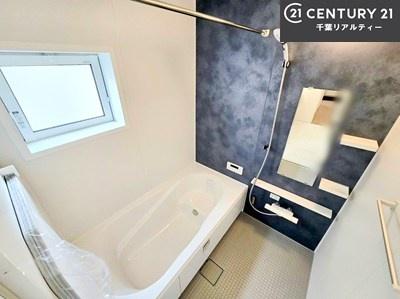  1̔ƖĂ闁łB
̑fGȃN[[VꏊłˁB