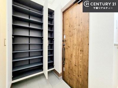  ֎[[Ă̂ŁA֎肪XbLЕtqɌC̒uɍ܂I