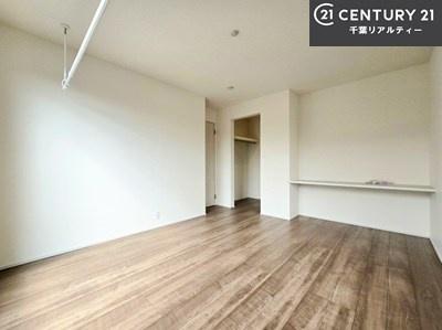 m VvɃfUCĂ邽߁AƋIт܂I
Cɓ̉ƋuĂ낰Ԃ邱Ƃł܂B