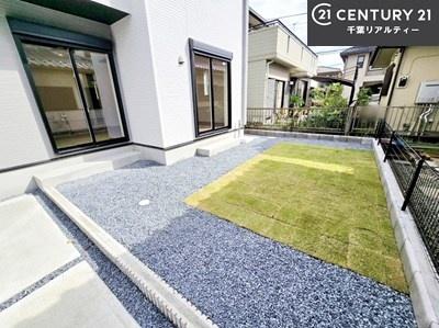  ƂX؁[XtĂ܂IK[fjOy߂łˁB