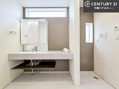 ʑEʏ Oʋdl̐ʏ́AgȂ݂₷I͎[ɂȂĂ܂BhC[₨ϓЕt̂ŐʑXbLƌ邱Ƃo܂I