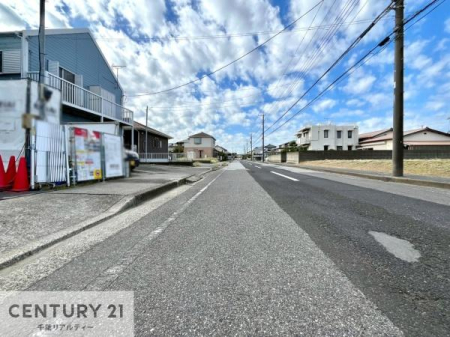 OʓH܂ތnʐ^ OʓH͍LXƂĂAԂ̏oNNBJӂ闧nŁASĕ点Z܂łB