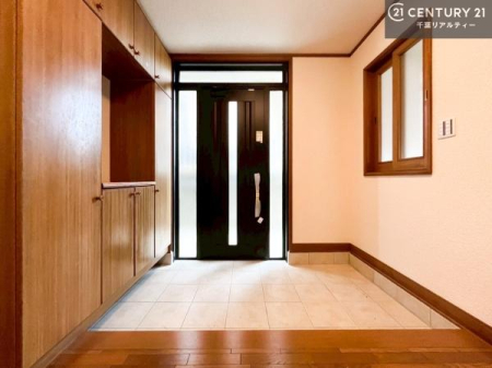  V[Y{bNXtȂ̂ŁAւЕt|₷łI
XbLւŌ˂JuԁÂSnԂo}Ă܂B
