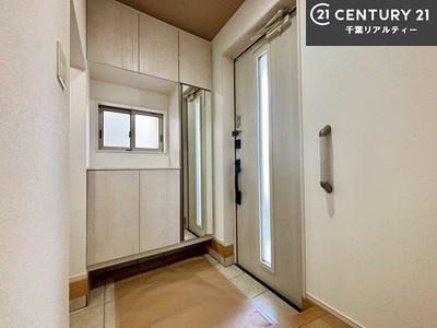  V[Y{bNXtȂ̂ŁAւЕt|₷łI
XbLւŌ˂JuԁÂSnԂo}Ă܂B
