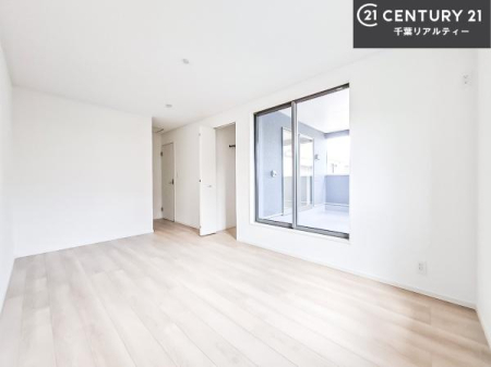 m oRj[ɖʂĂmłB邭肪ACł܂INāAOɏoĔwLт[ċzǂ}邱ƂołˁI