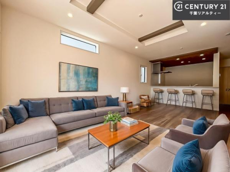 rO ƋCGp[XłBĴLXLDKI\t@[_CjOe[uuĂɂȂȂ̂ŉKɉ߂܂I
R~jP[V₷rOłI