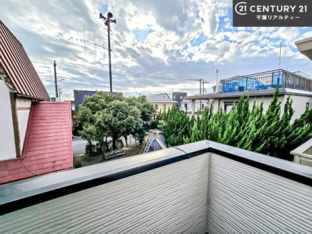 Z˂̒]ʐ^ ZXłI͂ɂ͍ȂA󂪍LJAz傫Ղ邱Ƃ܂IC̗ǂʂ蔲X݂łI