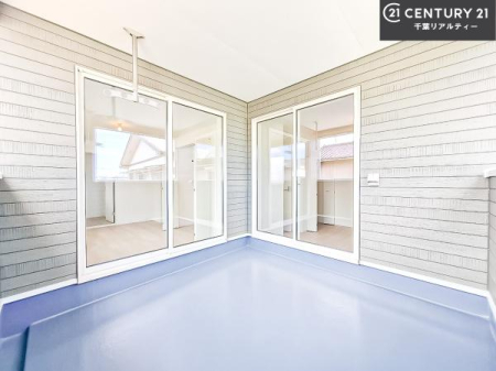 oRj[ zǍDȃoRj[łIꂽɂ͐nJIȎԂy߂܂B
̂󕨂؂ɊƂł܂I