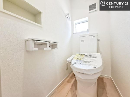 gC 1E2KɃgC܂I̖Zԑт҂ɂ݂łˁBƂ̂gCłꂪ₷łI