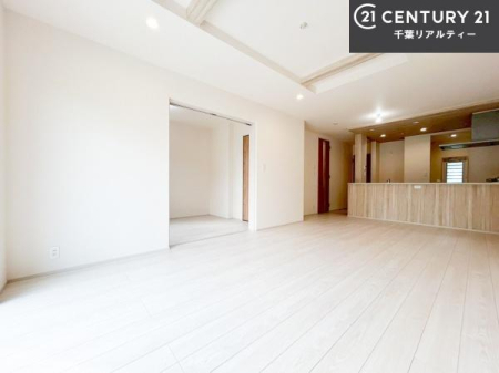 rO 傫ȑ炽Ղ̗z閾邢rOBĴ郊rOŉƑĉ났̎Ԃ߂܂B