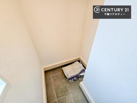 [ V[YCN[NtI
֎[[Ă܂ICłȂxr[J[܂ݎ]Ԃ̎[ɂI֎肪XbLƕЕt܂ˁI