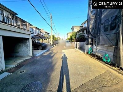 OʓH܂ތnʐ^ OʓH͍LXƂĂAԂ̏oNNBJӂ闧nŁASĕ点Z܂łB