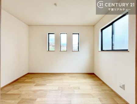 rOȊŐ VvɃfUCĂ邽߁AƋIт܂I
Cɓ̉ƋuĂ낰Ԃ邱Ƃł܂B