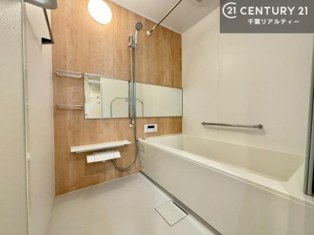  l͋̕C̃oX[́AVbNȃfUCŃoX^C[I
d撣Ă邲JɂD݂̓̓܂āAył݂Ă͂ł傤H