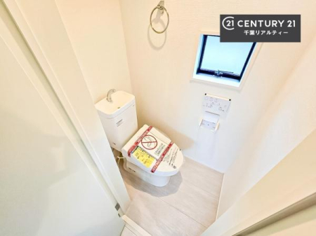 gC ̂F̂􂢂łI₩ŃXbLԂłIƂĂ̂ŁAꂪ₷gCłI