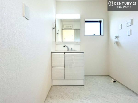 ʑEʏ Oʋdl̐ʏ́AgȂ݂₷I͎[ɂȂĂ܂BhC[₨ϓЕt̂ŐʑXbLƌ邱Ƃo܂I