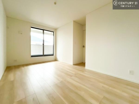 m oRj[ɖʂĂmłB邭肪ACł܂INāAOɏoĔwLт[ċzǂ}邱ƂołˁI