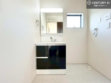 ʑEʏ Oʋdl̐ʏ́AgȂ݂₷I͎[ɂȂĂ܂BhC[₨ϓЕt̂ŐʑXbLƌ邱Ƃo܂I