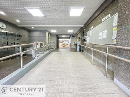 ̑p T̂Ev]EȂǁAȂƕЃX^bt܂ł\tIsYɊւ邱ƂȂAǂ̂悤ȂƂłSӑΉĒ܂B