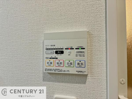 ̑ g[tĂ閣͓IȎdlłI~̓q[gVbN̗\hɂg܂B
J̓ł󕨂̂ŁA󕨂ߍ݂ɂI