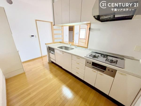 Lb` Ƃ肠钲Xy[XōƂ₷KȃLb`łI
qlƈꏏɂَqy߂LXXy[XłByԂɂȂ肻łˁI