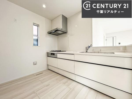 Lb` Ƃ₷VXeLb`łI[tĂ̂ŁAXy[XɕuȂčςނ̂ŁALXgāAKɍƂł܂I