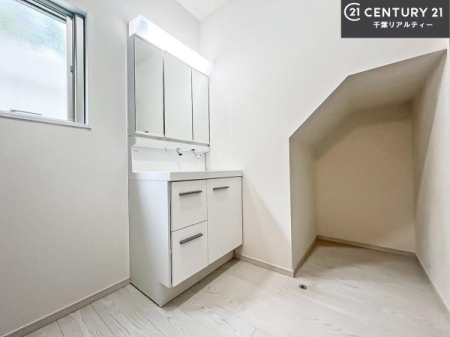 ʑEʏ t̖邢ʎłICɓւłĐɕۂƂł܂IRނ̂łς̎dオǂȂ܂ˁI