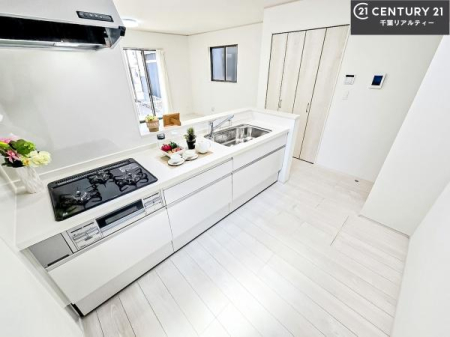 Lb` R͎Ôł̓isł܂B
OtłBXy[XLXĂ׍Ƃ₷Ig肪ǂVXeLb`łI