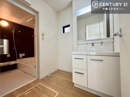 ʑEʏ Oʋdl̐ʏ́AgȂ݂₷I͎[ɂȂĂ܂BhC[₨ϓЕt̂ŐʑXbLƌ邱Ƃo܂I