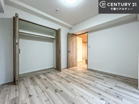 [ e[tI}ȂqlqĂU炩TbƕЕt܂ĨXy[X܂Ƃ肠邨o邱Ƃo܂I