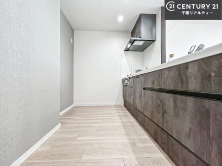 Lb` Ƃ肠钲Xy[XōƂ₷KȃLb`łI
qlƈꏏɂَqy߂LXXy[XłByԂɂȂ肻łˁI