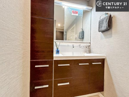 ʑEʏ Oʋdl̐ʏ́AgȂ݂₷I͎[ɂȂĂ܂BhC[₨ϓЕt̂ŐʑXbLƌ邱Ƃo܂I