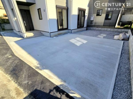 ԏ ԃXy[X2䕪܂IZJhJ[͂AoCN⎩]ԂȂǂuꏊɍ܂Byn̔JÒz