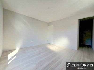 Q 10.5m͍LX肵ԂłIxbguĂƂ肪̂ŐQɌĂ܂I