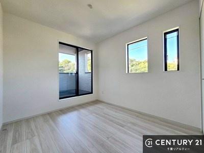 m m͎qQAFXƗprʂɗpł܂ˁB
[͂ՂȂ̂ŁALXC悭߂Ƃł܂B