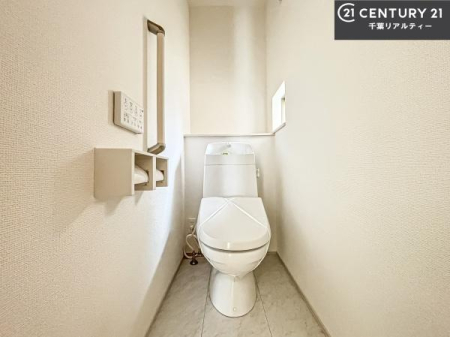 gC 1E2KɃgC܂I̖Zԑт҂ɂ݂łˁBƂ̂gCłꂪ₷łI