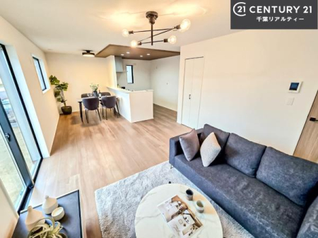 rO 傫ȑ炽Ղ̗z閾邢rOBĴ郊rOœX̔܂B