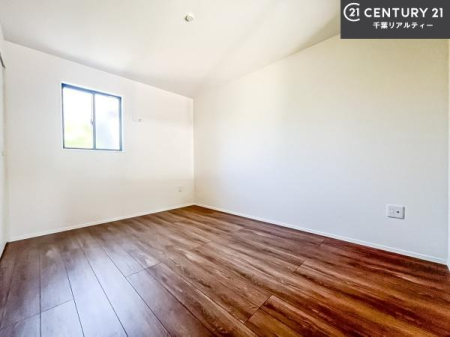 q |oȂ́Aql̂ƂĂSłI
[Xy[X[Ă̂ŎU炩TbƕЕt܂I