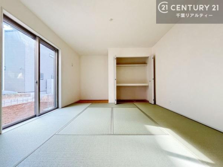 �a�� ���r���O�Ɨאڂ����a���ł��I�Ǝ��̋x�e�X�y�[�X��L�b�Y�X�y�[�X�Ƃ��Ċ��p����̂��悳�����ł��ˁI
�a���̎g�����͖�����I