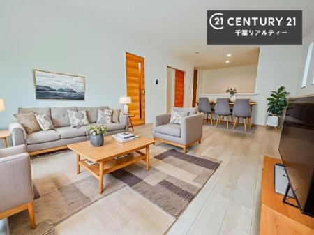 rO ƋCGp[XłBĴLXLDKI\t@[_CjOe[uuĂɂȂȂ̂ŉKɉ߂܂I
R~jP[V₷rOłI