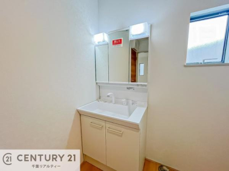 ʑEʏ Oʋdl̐ʏ́AgȂ݂₷I͎[ɂȂĂ܂BhC[₨ϓЕt̂ŐʑXbLƌ邱Ƃo܂I