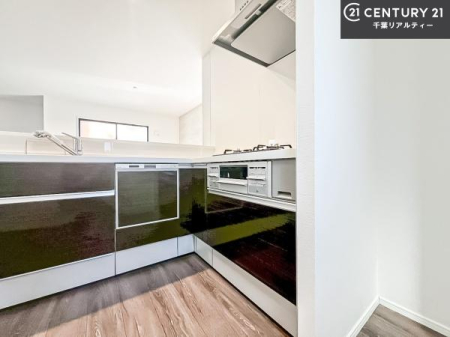 Lb` Ƃ肠钲Xy[XōƂ₷KȃLb`łI
qlƈꏏɂَqy߂LXXy[XłByԂɂȂ肻łˁI