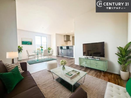 rO ƋCGp[XłBĴLXLDKI\t@[_CjOe[uuĂɂȂȂ̂ŉKɉ߂܂I
R~jP[V₷邢rOłI