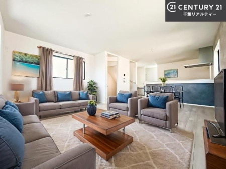 rO ƋCGp[XłBSnǂrO͉ƑRƏW܂܂BƑcR̎ԂłBƑƁAw[Ԃ߂łˁB邭JIȋԂłB