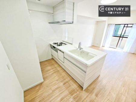 Lb` Ƃ肠钲Xy[XōƂ₷KȃLb`łI
qlƈꏏɂَqy߂LXXy[XłByԂɂȂ肻łˁI