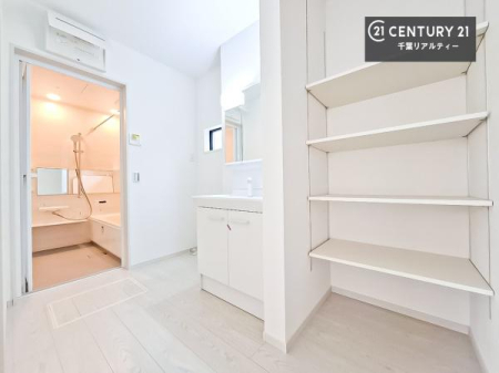 [ e[tI}ȂqlqĂU炩TbƕЕt܂ĨXy[X܂Ƃ肠邨o邱Ƃo܂I